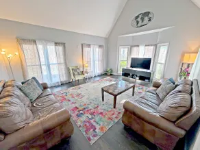Spacious 5BR Escape | Quiet Pondside Setting - Image 2