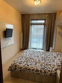 Apartment with its own parking and secure access. - Image 2