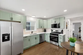 Homey Brookfield Gem — 4 Beds, 2 Baths, Great Yard - Image 4