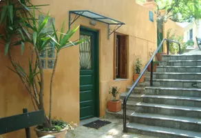 Traditional Studio Apt Central Athens - Image 5