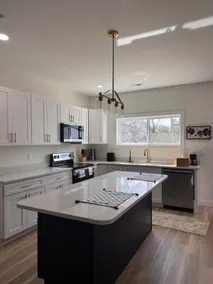 Modern 3BR Townhome Downtown Concord - Image 3