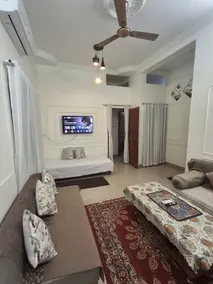 RamRaj Guest House FF 2BHK Stay near Mahakal. - Image 2