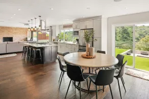 Luxury Family Retreat w/ Pool, Spa, Sauna & Views - Image 4