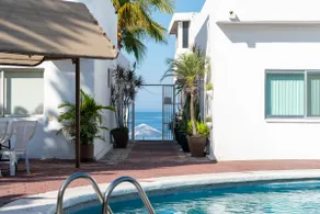 Beachfront House | Pool | Las Brisas | 2 Bedrooms - Image 4