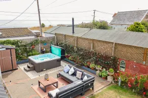 Seaview - Image 2