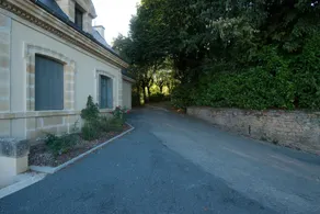 House 8 pers • Pkg • Terrace • Historic Center - Image 4