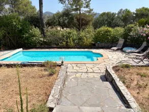 Charming studio with private pool - Image 2