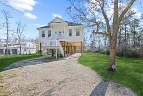 Waterfront Retreat w/ Pool - Image 2