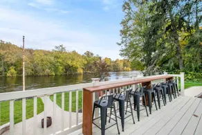 Arrowhead Riverfront! Beautiful, Peaceful, Private - Image 4