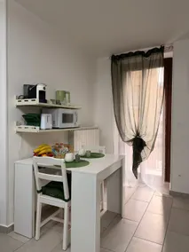 The Gnome's Refuge – Magical studio apartment in Susa - Image 4
