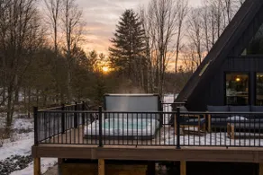 Designer A-Frame w/Hot Tub, 9mi to Jim Thorpe - Image 2