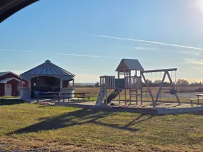 Cedar Tree Cabins-Crofton, NE - Image 4