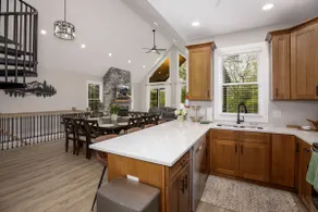 Ridge & Water | Pool table, hot tub, fire pit! - Image 4