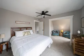 Mission House: Historic 4BR Near Downtown - Image 3