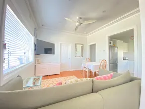 Enjoy the spectacular views of Lake Illawarra. - Image 3