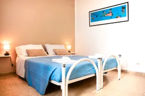 Beachfront Apartment - Private Beach Access - WiFi - Image 4