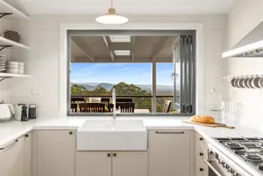 Yambora ' Luxe Hideaway' Minutes to Bowral - Image 5