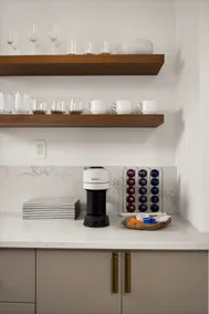 Contemporary Cottage West | 3BD | Detroit DTW A2 - Image 5