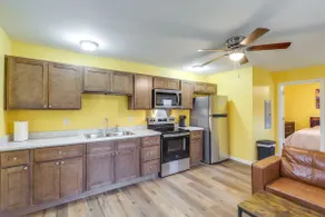 Gateway Downtown Ashland! Apt w/ Comforts of Home - Image 2