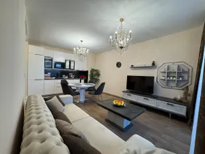 Luxury Apartment 1 | Mineral Pool | Parking - Image 3