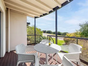 Sea Salt Retreat - Image 2