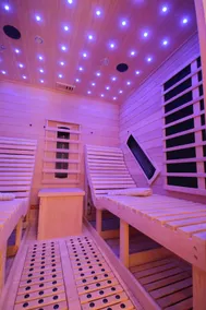 The Love Suite: Private Spa & Sauna - Image 4