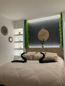 The Love Suite: Private Spa & Sauna - Image 5