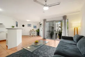 Best Tropical Luxury Lagoon Resort in Gold Coast ! - Image 2