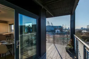 Stylish MCR 1BR Apt Etihad Coop Live Parking - Image 3