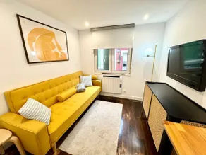 Suite Home, 24 - Image 5