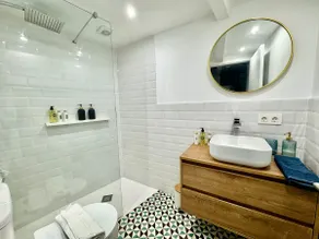Suite Home, 24 - Image 4