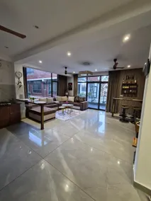 Kasauli 180° Valley View |Café •Parking| Pets|24*7 - Image 5
