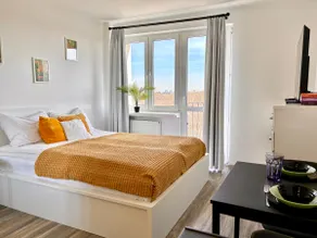 Big City Life Apartment - Image 4