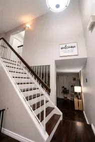 Cozy Townhouse Near Everything in Saskatoon - Image 3