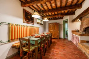 Rustic home in the hills 30 minutes from Lucca + Free Parking - Image 2