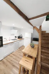 Medieval home in the heart of Caylus - Image 2