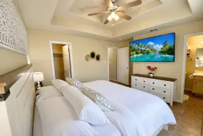 Two Luxury Master Suites 2.5bth Townhome *Sleeps 6 - Image 4