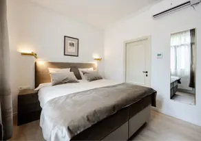Emerald Room - Central diamond district - Image 3