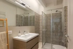 Modern two bedroom flat close to Osimo city center - Image 4
