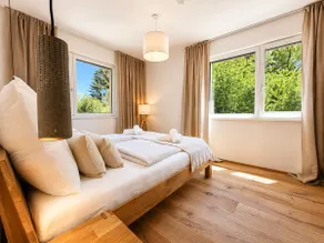 Tilli – Alpine Apartment | Balcony & Mountain View - Image 4