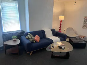 Cozy 2BR near Kennywood & Waterfront Shops - Image 5