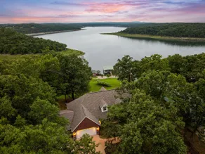 Lake View · Hot Tub · Game Room · Sleeps 16 - Image 3