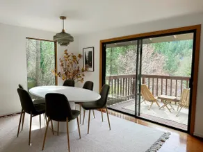 Modern Retreat in the Trees • Sleeps 8 • Near UO - Image 4
