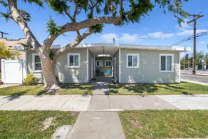 Blessed Bixby Bungalow! - Image 4