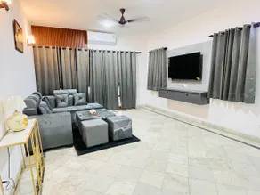 Traditional villa - Image 3