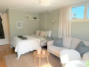 Cozy Studio w Parking near Stockholm & Nature - Image 4