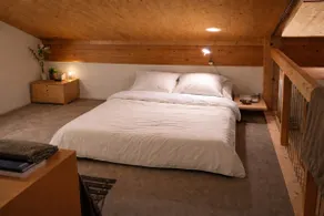 Penthouse duplex with sauna & mountain views - Image 5