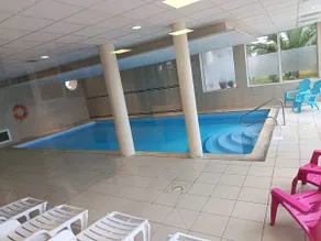 1-bedroom apartment opposite the beach, with pool, sauna, and a small sea view - Image 2