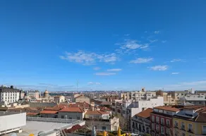 Exclusive 7th floor apartment in Plaza de España - Image 5