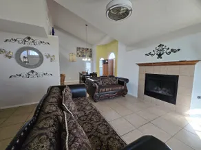West Desert Ray Home Stay, Outlet paradise ! - Image 2
